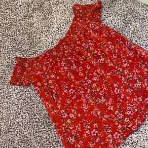 American Eagle off the shoulder top